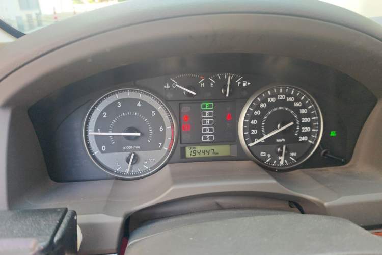 Used Toyota Land Cruiser  Instrument Cluster