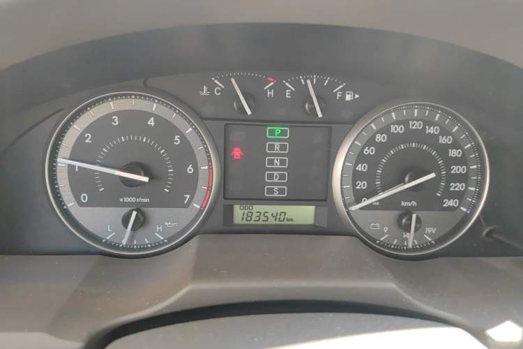 Used Toyota Land Cruiser 2012 4.0L Automatic VX Instrument Cluster