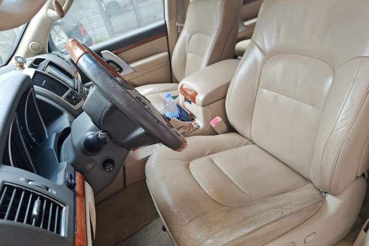 Used Toyota Land Cruiser 2012 4.6L Automatic VX-R Left Front Seat