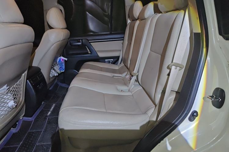 Used Toyota Land Cruiser  Left Rear Seat