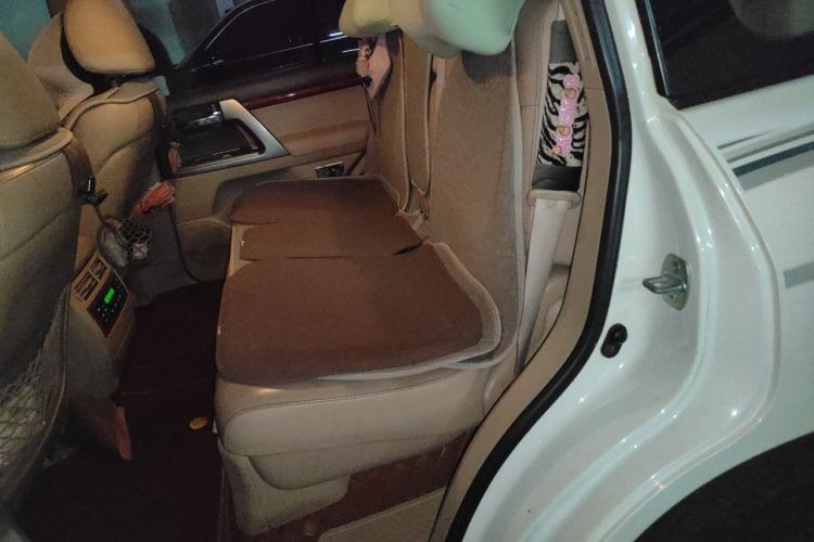 Used Toyota Land Cruiser 2012 4.0L Automatic VX Left Rear Seat