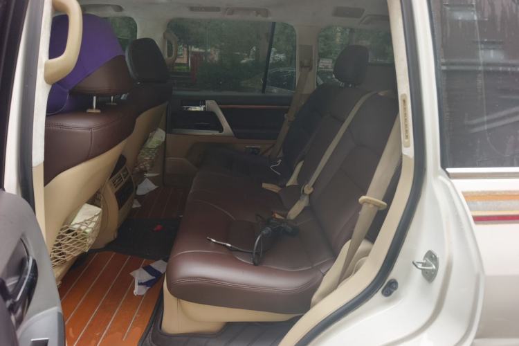 Used Toyota Land Cruiser 2012 4.0L Automatic VX Left Rear Seat