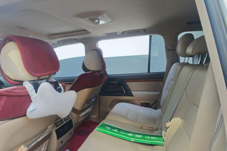 Used Toyota Land Cruiser  Left Rear Seat