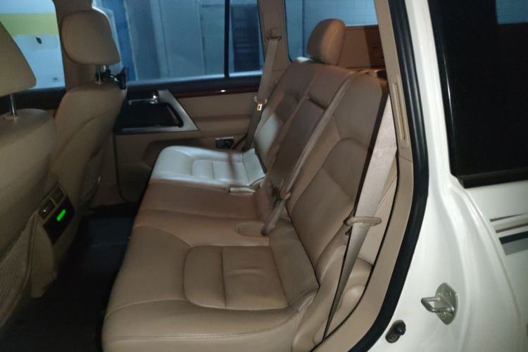 Used Toyota Land Cruiser 2012 4.0L Automatic VX Left Rear Seat