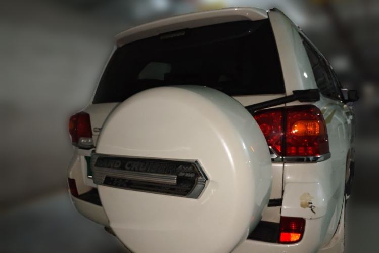 Used Toyota Land Cruiser  Rear