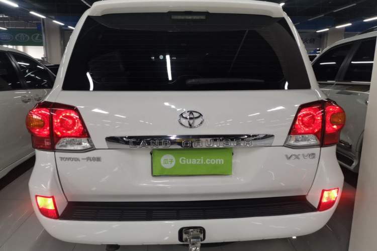 Used Toyota Land Cruiser 2012 4.0L Automatic VX Rear