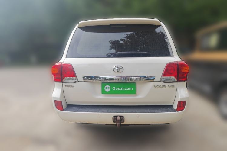 Used Toyota Land Cruiser 2012 4.6L Automatic VX-R Rear