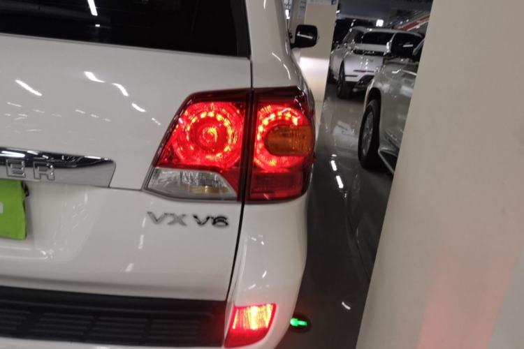 Used Toyota Land Cruiser 2012 4.0L Automatic VX Right Rear Taillight