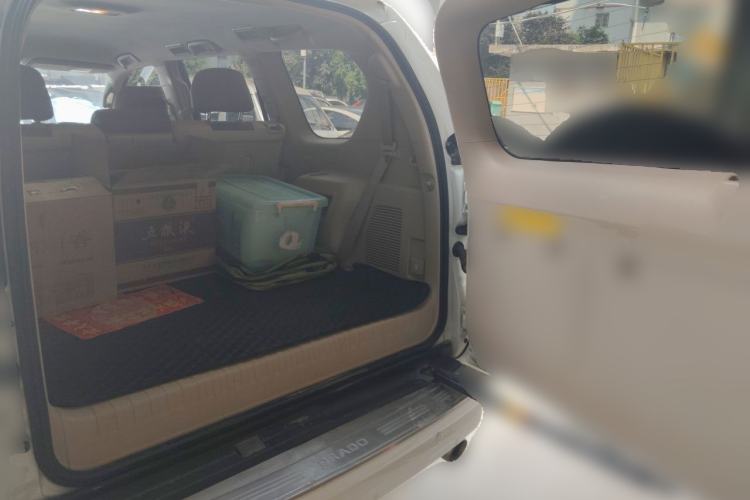 Used Toyota Land Cruiser  Trunk