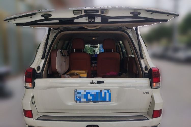 Used Toyota Land Cruiser 2012 4.0L Automatic GX-R Trunk