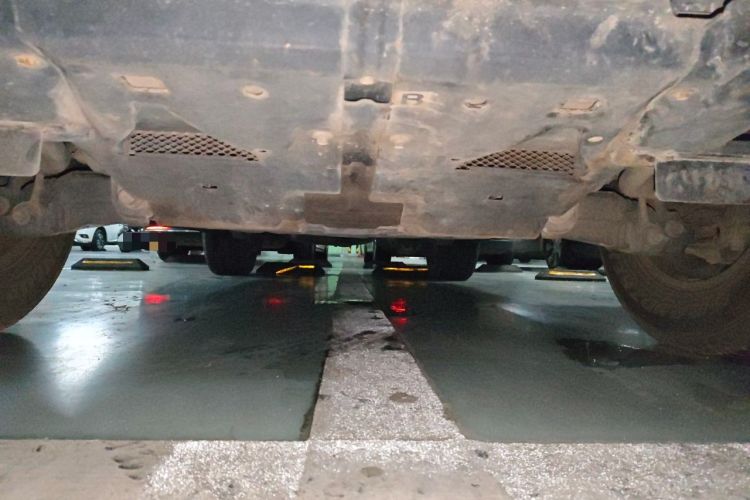 Used Toyota Land Cruiser  Chassis Front