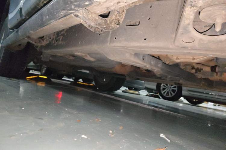 Used Toyota Land Cruiser  Chassis Front Right