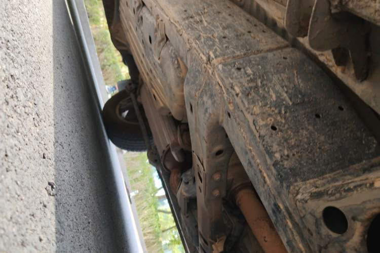 Used Toyota Land Cruiser  Chassis Front Right