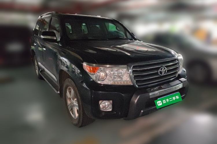 Used Toyota Land Cruiser  Front Right 45 Deg