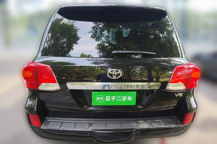 Used Toyota Land Cruiser  Rear