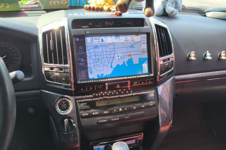 Used Toyota Land Cruiser 2013 4000 Middle East Version Audio And AC Panel