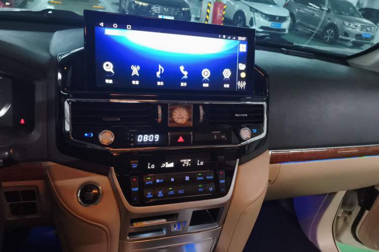 Used Toyota Land Cruiser  Audio And AC Panel