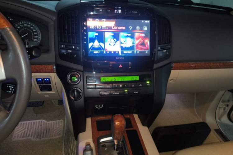 Used Toyota Land Cruiser  Audio And AC Panel