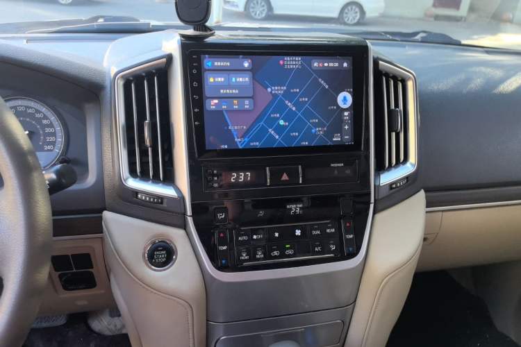 Used Toyota Land Cruiser  Audio And AC Panel