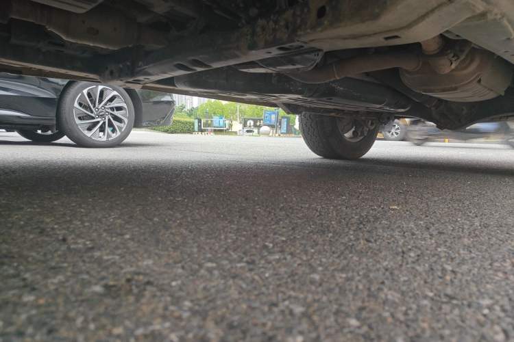 Used Toyota Land Cruiser  Chassis Front Left