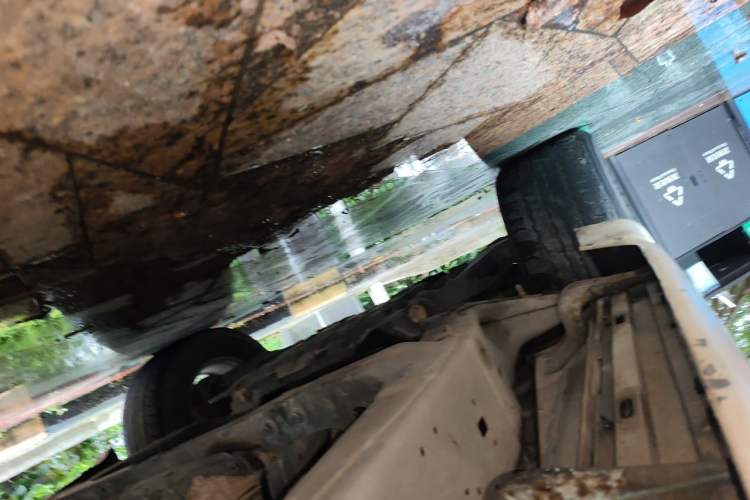 Used Toyota Land Cruiser  Chassis Front Left