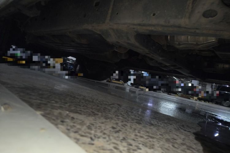 Used Toyota Land Cruiser  Chassis Front Right