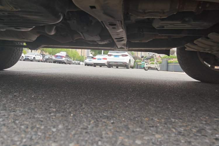 Used Toyota Land Cruiser  Chassis Front Right