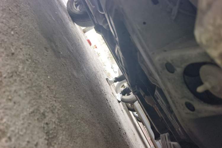 Used Toyota Land Cruiser  Chassis Front Right