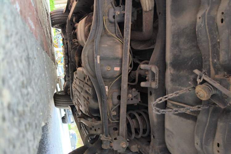 Used Toyota Land Cruiser 2013 4000 Middle East Version Chassis Rear