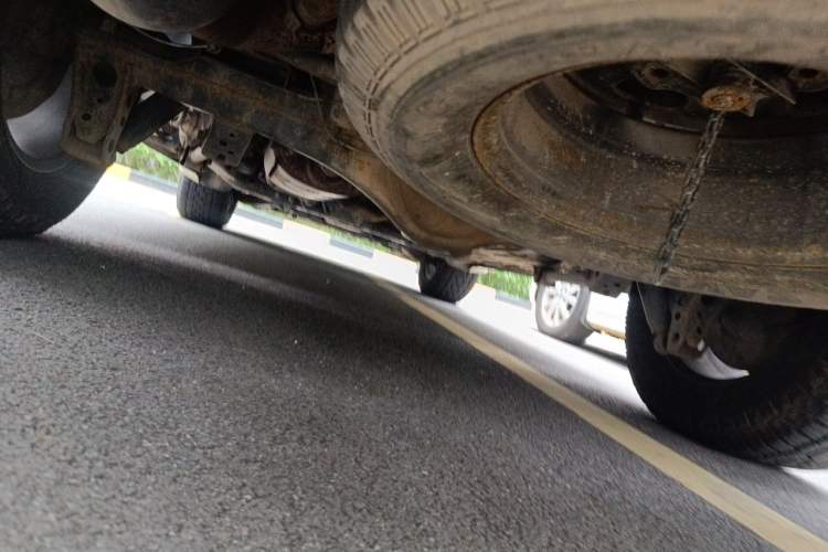 Used Toyota Land Cruiser 2013 5700 Middle East Version Chassis Rear