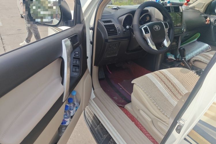 Used Toyota Land Cruiser  Driver Seat