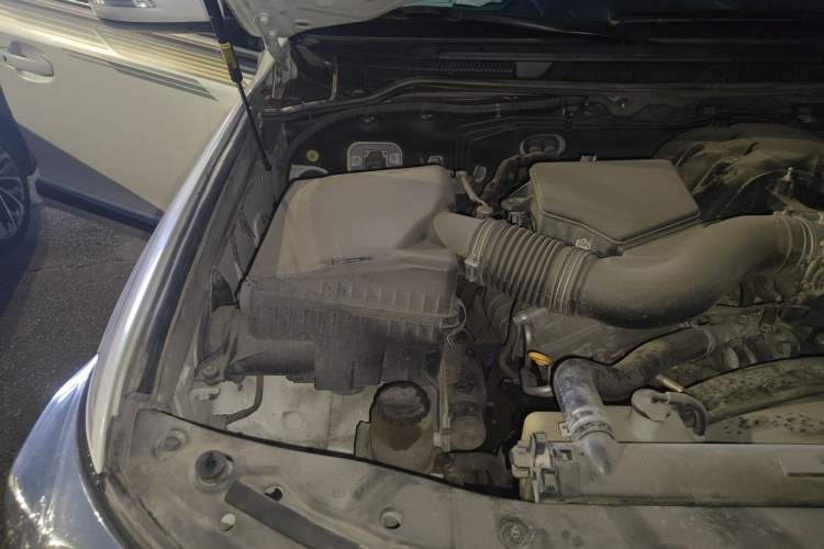 Used Toyota Land Cruiser  Engine Bay Right