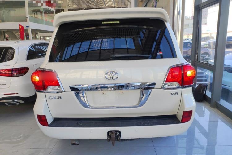Used Toyota Land Cruiser 2013 4.0L GX-R Middle East Edition Exterior 4