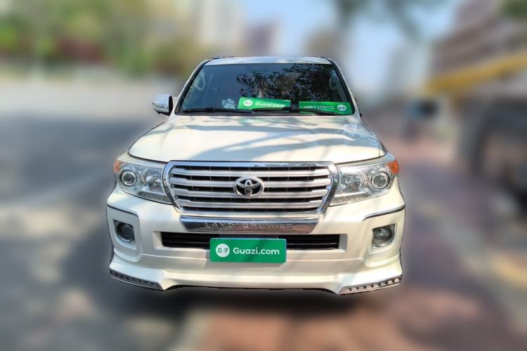 Used Toyota Land Cruiser 2013 4000 Middle East Version Front