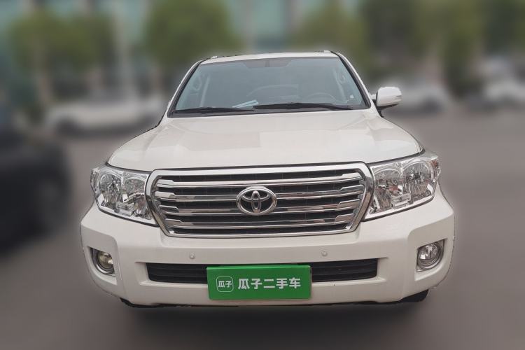 Used Toyota Land Cruiser  Front