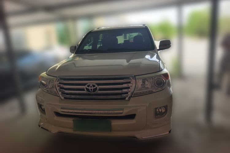 Used Toyota Land Cruiser  Front