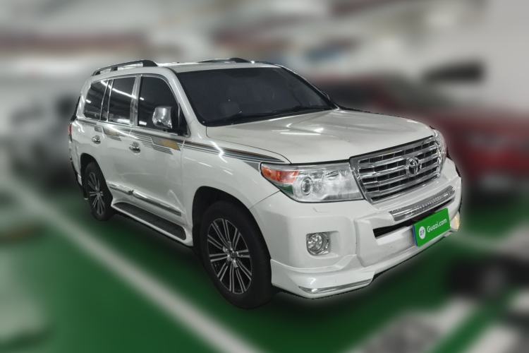 Used Toyota Land Cruiser  Front Right 45 Deg