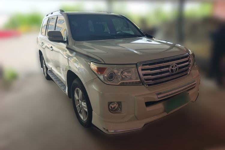 Used Toyota Land Cruiser  Front Right 45 Deg