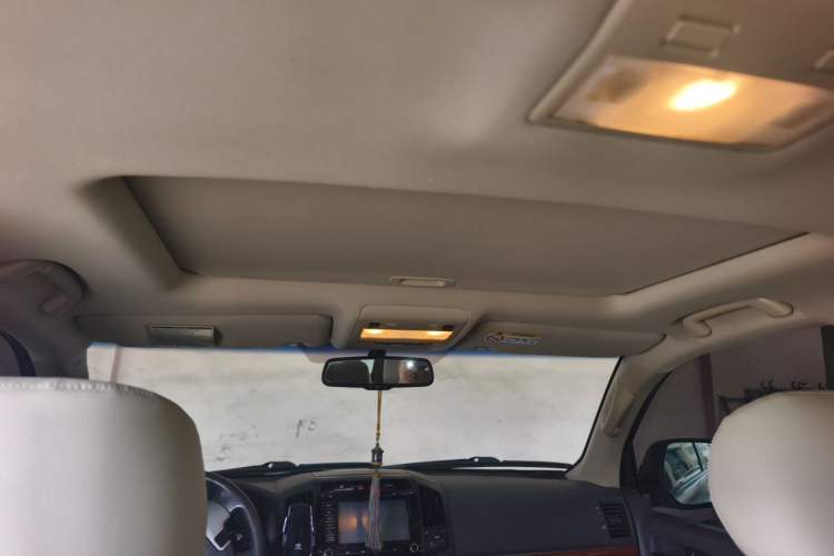 Used Toyota Land Cruiser  Headliner