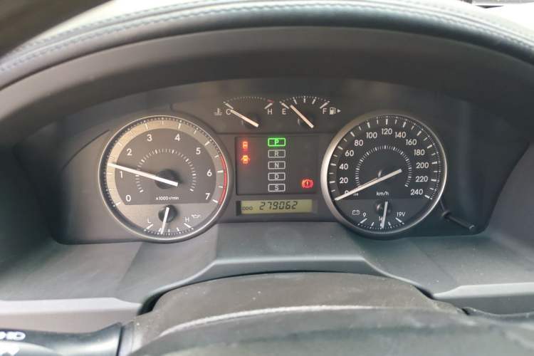 Used Toyota Land Cruiser  Instrument Cluster