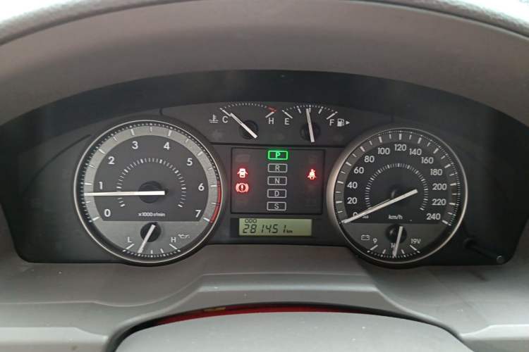 Used Toyota Land Cruiser 2013 4000 Middle East Version Instrument Cluster