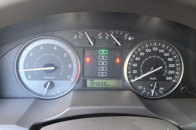 Used Toyota Land Cruiser  Instrument Cluster