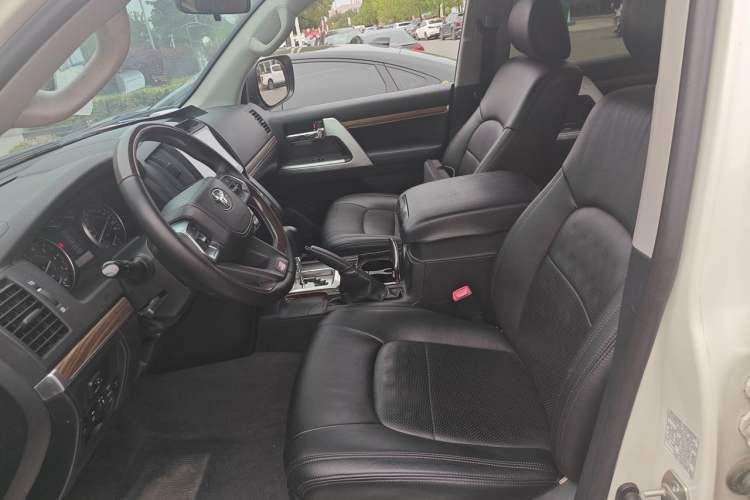 Used Toyota Land Cruiser  Left Front Seat