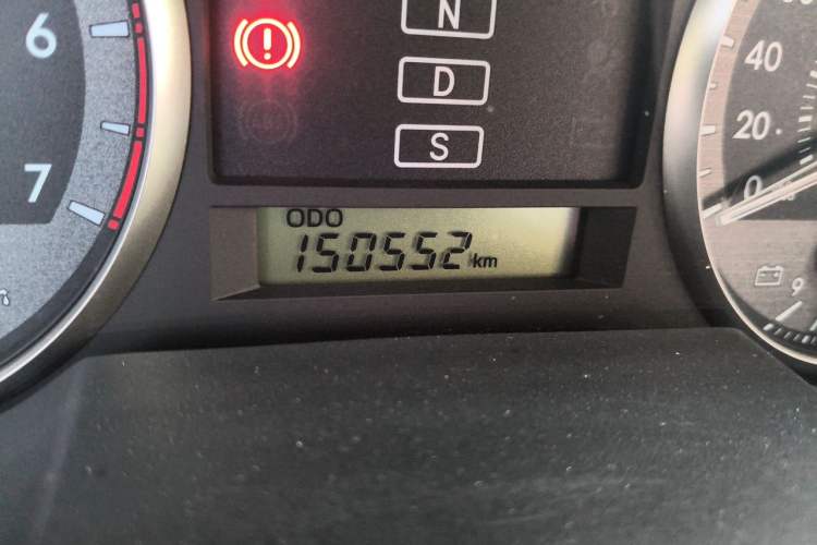 Used Toyota Land Cruiser 2013 4000 Middle East Version Odometer Close Up