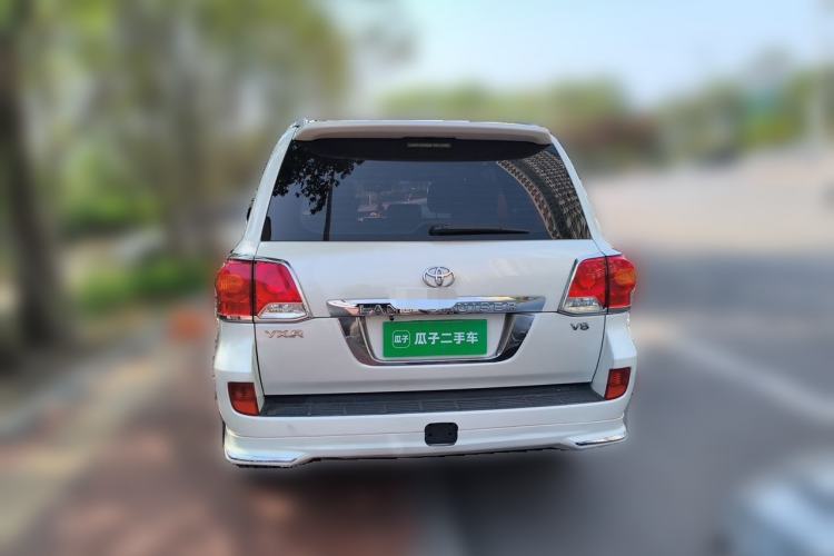 Used Toyota Land Cruiser 2013 4000 Middle East Version Rear