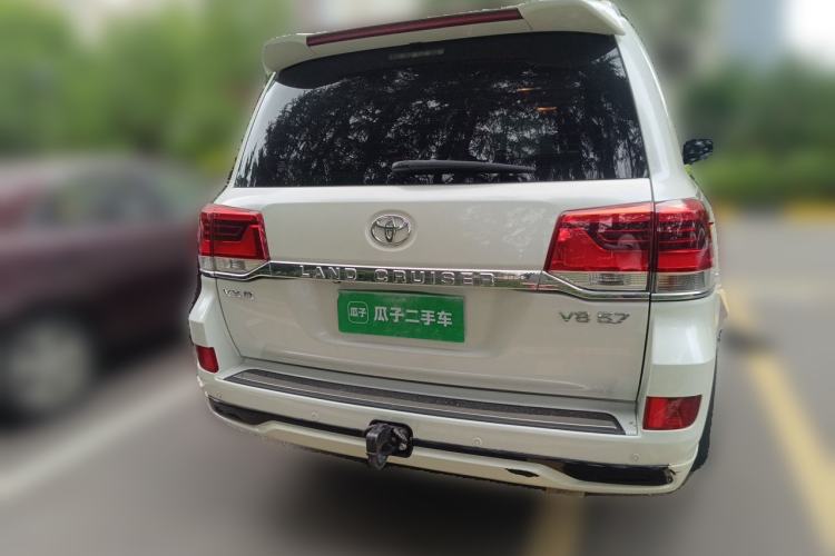 Used Toyota Land Cruiser 2013 5700 Middle East Version Rear