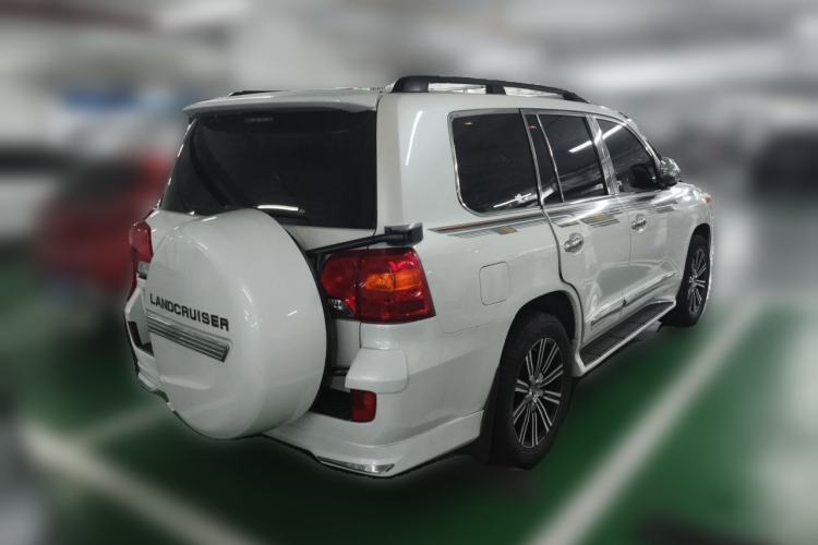 Used Toyota Land Cruiser  Rear Right 45 Deg