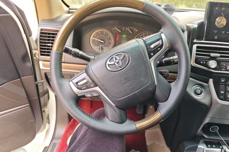 Used Toyota Land Cruiser  Steering Wheel