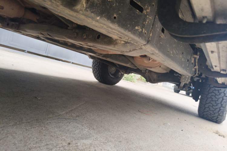 Used Toyota Land Cruiser  Chassis Front Left