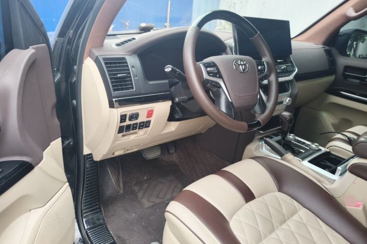 Used Toyota Land Cruiser  Driver Seat